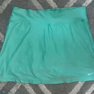 Women’s Nike Golf Skort size small